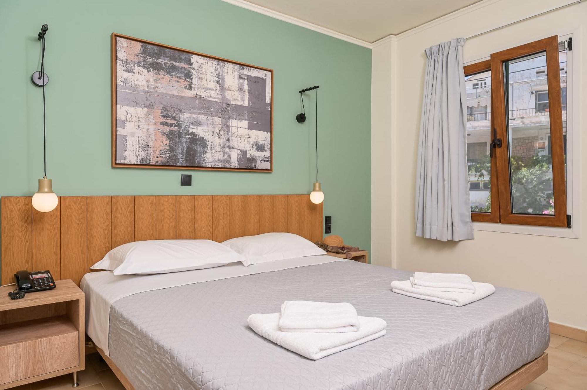 Emily Hotel Agia Paraskevi  Bagian luar foto