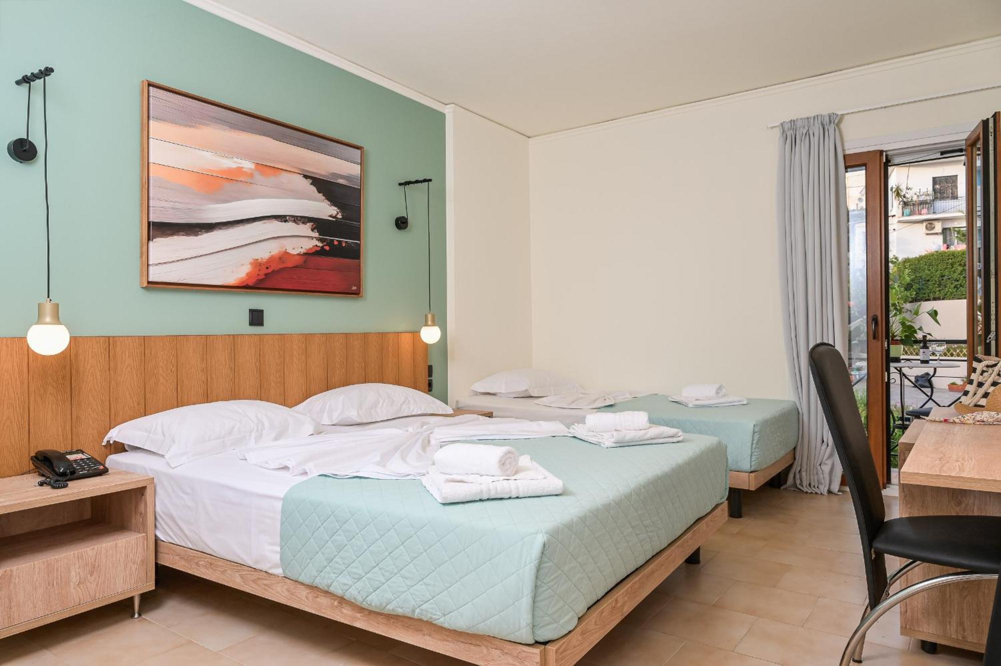 Emily Hotel Agia Paraskevi  Bagian luar foto