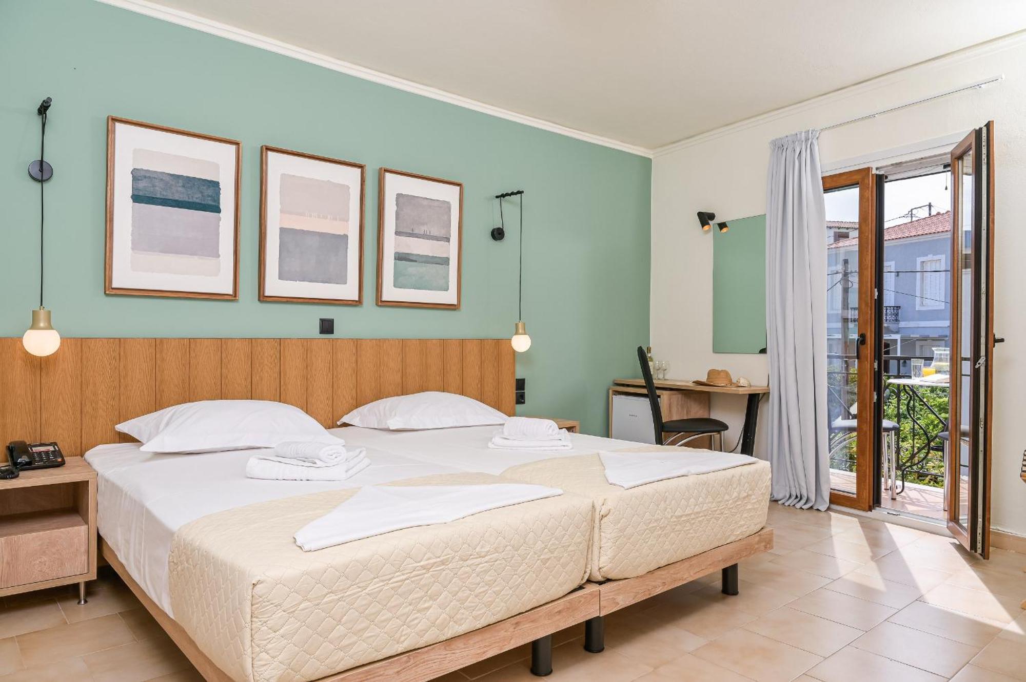 Emily Hotel Agia Paraskevi  Bagian luar foto