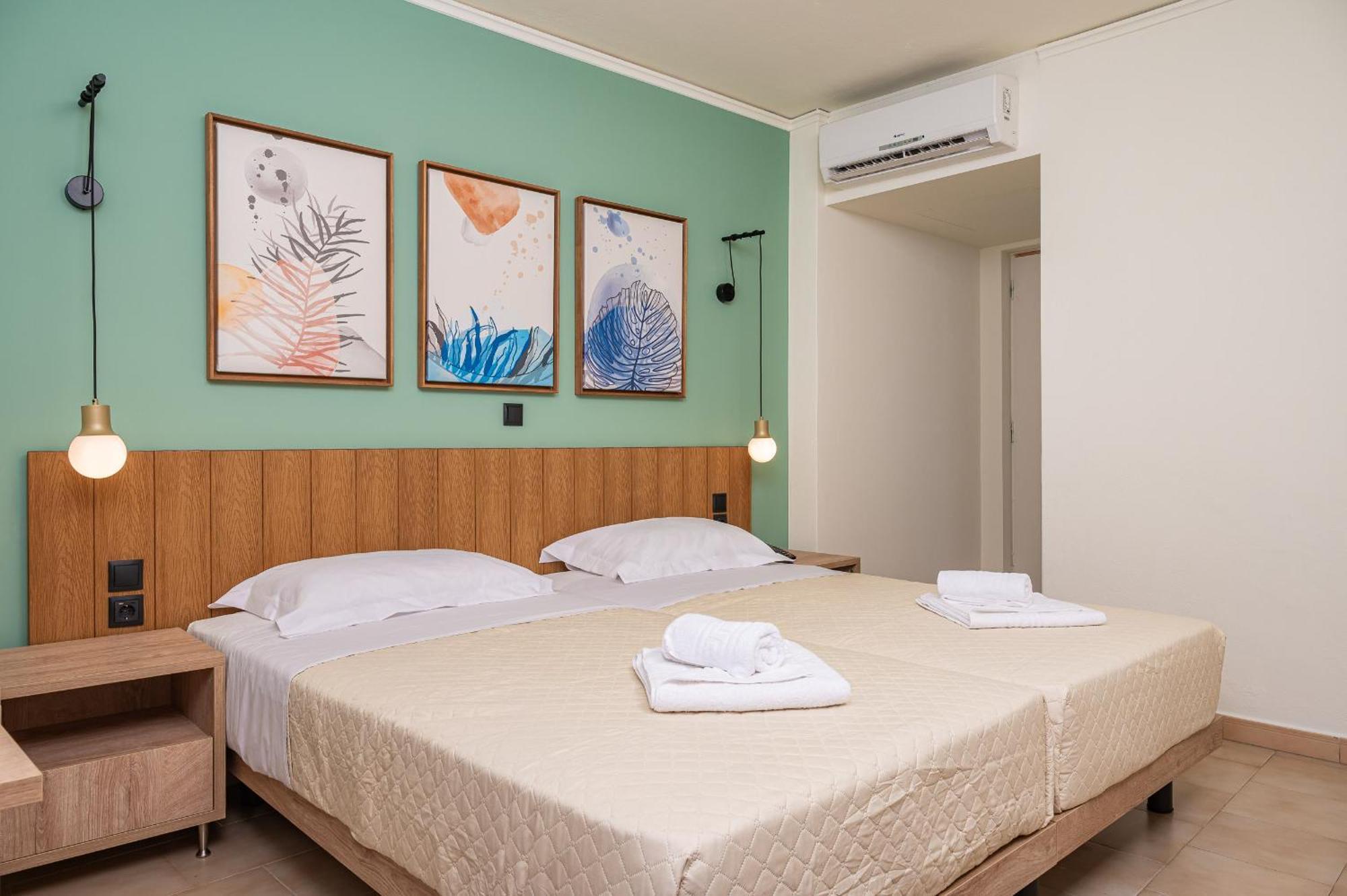 Emily Hotel Agia Paraskevi  Bagian luar foto