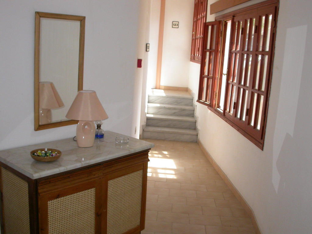 Emily Hotel Agia Paraskevi  Bagian luar foto